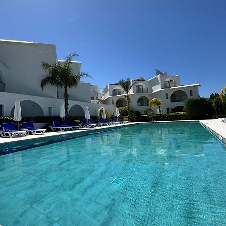 Pandream Hotel Apartments Paphos Exteriör bild
